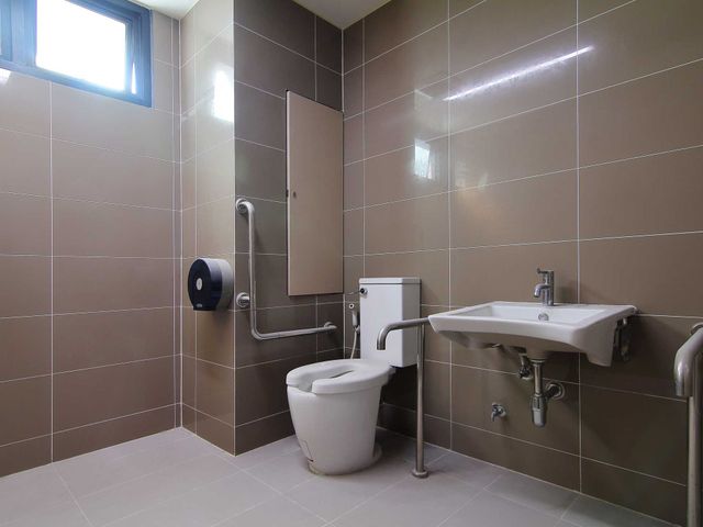 Disabled Bathroom Fitters Dublin